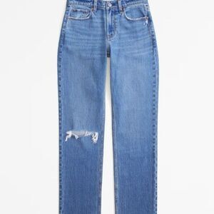 American Eagle distressed classic Jean